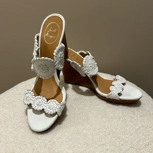 Jack Rogers Luccia Platform Wedge Sandals White Size 8.5 EUC Like New!